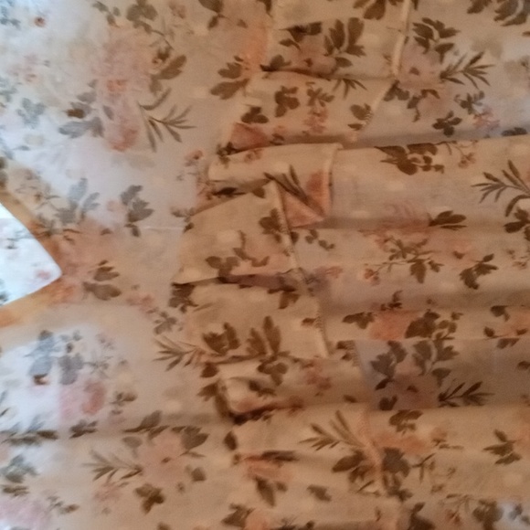 Blouse - Picture 4 of 5